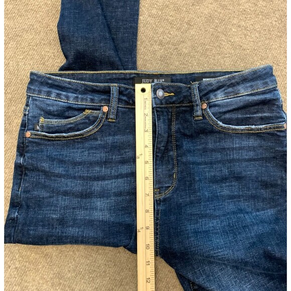 Judy Blue Jeans Womens 13/31 Mid Rise Skinny Raw Hem Dark Wash Stretch Y2K Denim - Picture 5 of 9